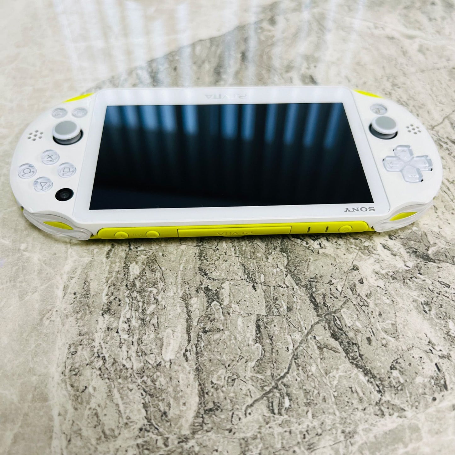 Sony PS Vita 2000 Slim — Lime Green / White — Japanese Edition