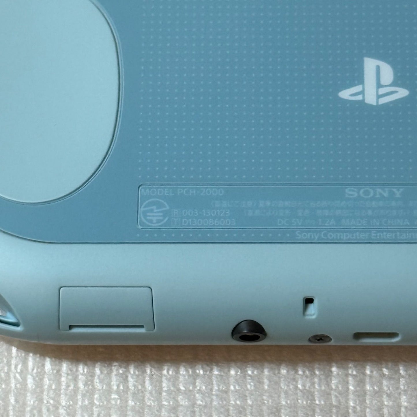 Sony PS Vita 2000 Slim — Aqua Blue — Japanese Edition, Boxed