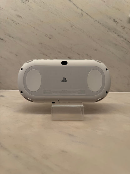 PS-Vita 2000 + FREE GAME white JP