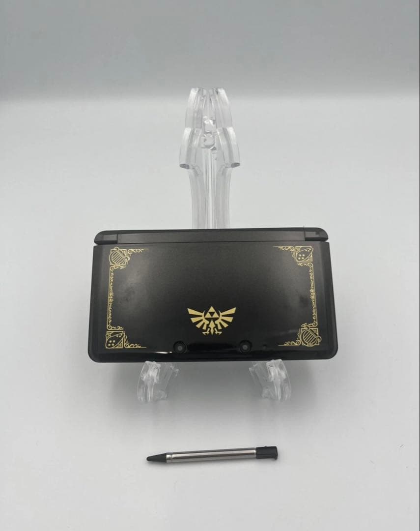 Nintendo 3DS The Legend of Zelda 25th Anniversary Limited Edition — Japan Exclusive
