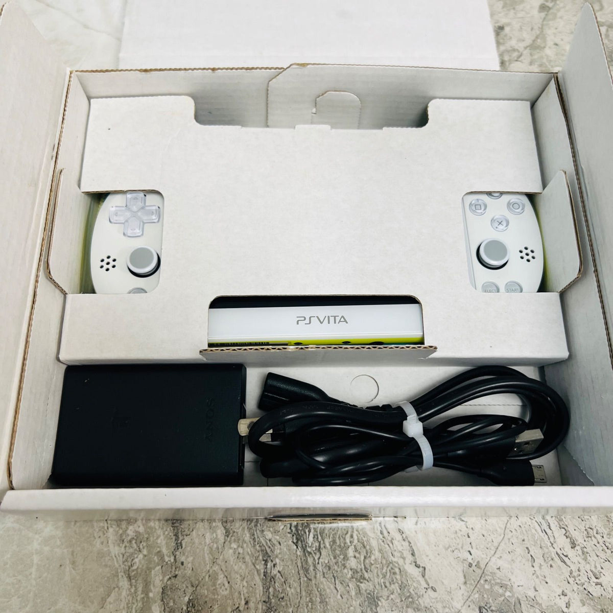 Sony PS Vita 2000 Slim — Lime Green / White — Japanese Edition