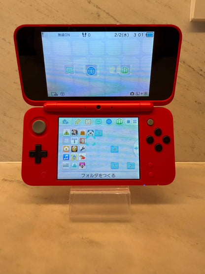 New Nintendo 2ds LL Poke Ball edition