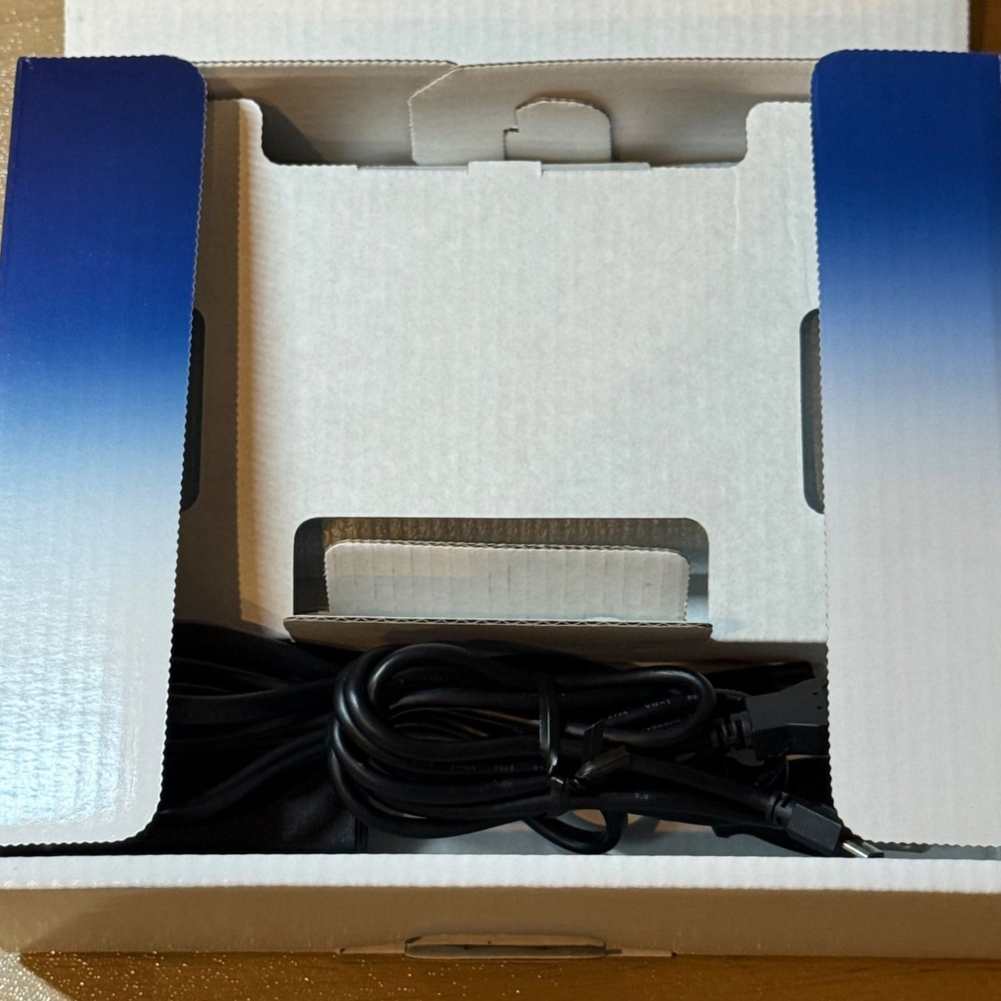 Sony PS Vita 2000 Slim — Aqua Blue — Japanese Edition, Boxed