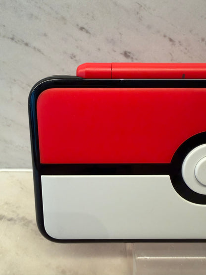 New Nintendo 2ds LL Poke Ball edition