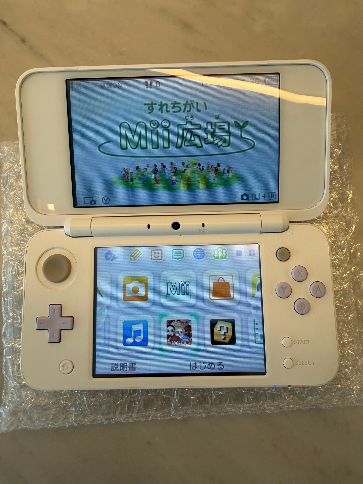 New Nintendo 2ds LL JP IN BOX