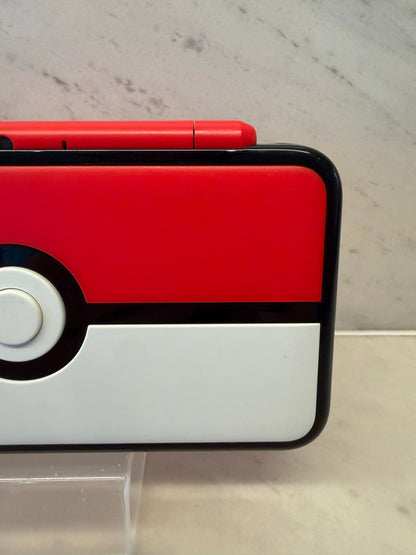 New Nintendo 2ds LL Poke Ball edition