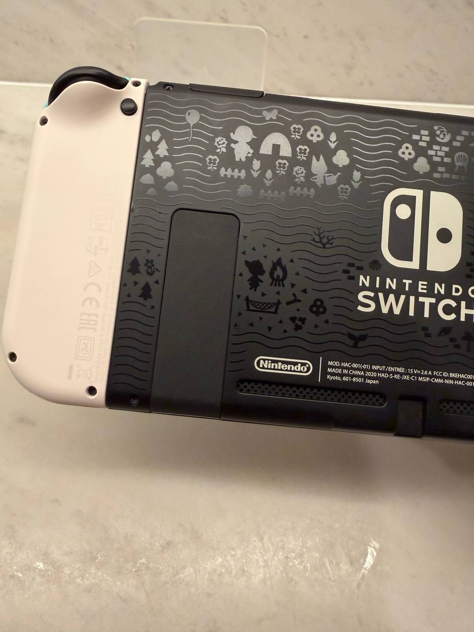 Nintendo Switch Animal crossing edition